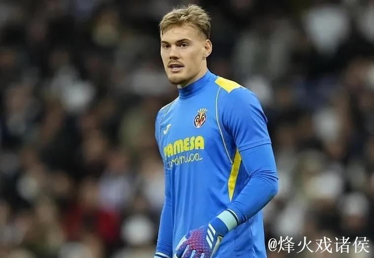 前切尔西球员威廉-加拉建议球队签下奥斯梅恩