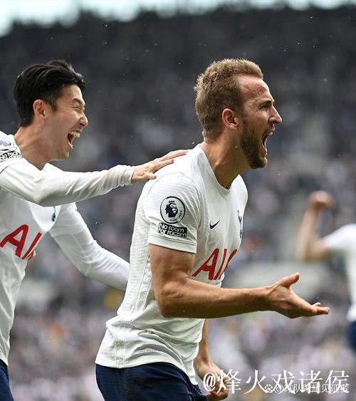 西蒙斯传射 热刺战胜布伦特福德 西蒙斯传射 热刺战胜布伦特福德